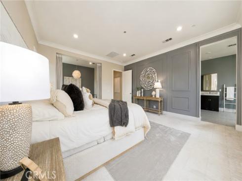110 Perspective , Irvine, CA
