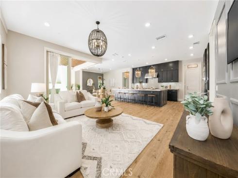 110 Perspective , Irvine, CA