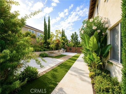 110 Perspective , Irvine, CA
