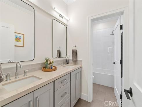 29 Lupari , Irvine, CA