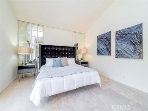 9 Teakwood , Irvine, CA