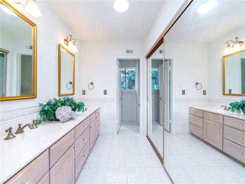9 Teakwood , Irvine, CA
