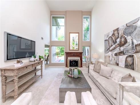 9 Teakwood , Irvine, CA