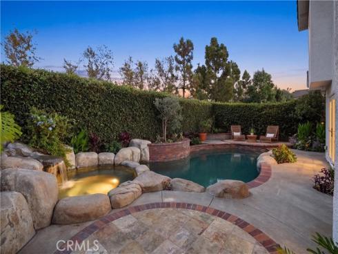 18  Timbergate  , Irvine, CA