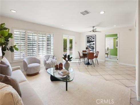 18  Timbergate  , Irvine, CA