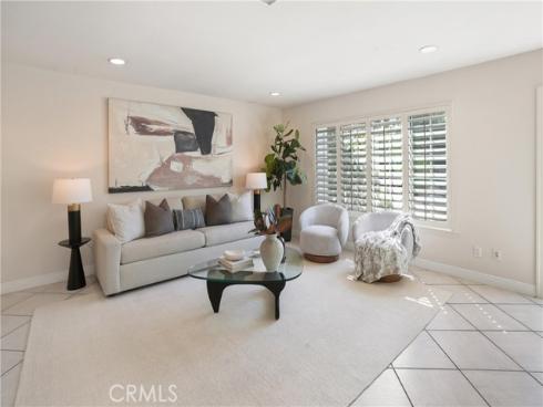 18  Timbergate  , Irvine, CA