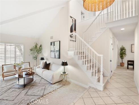 18  Timbergate  , Irvine, CA