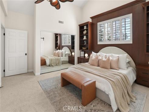 18  Timbergate  , Irvine, CA