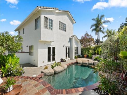 18  Timbergate  , Irvine, CA