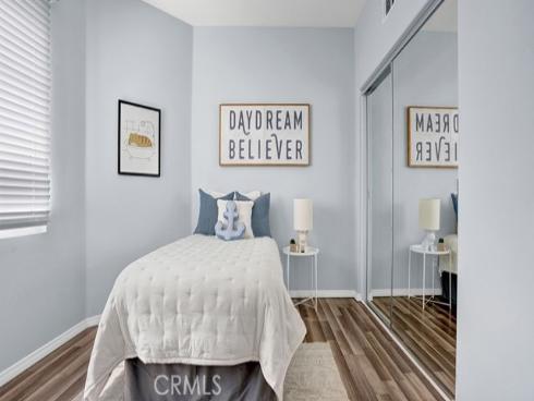 933 Somerville , Irvine, CA