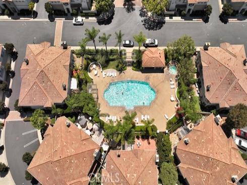 933  Somerville  , Irvine, CA