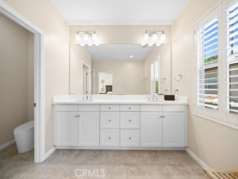 107  Overbrook  , Irvine, CA