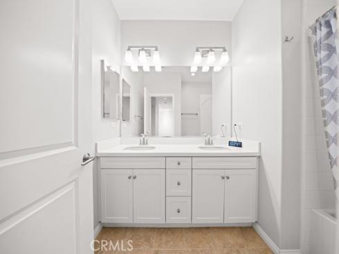 107  Overbrook  , Irvine, CA