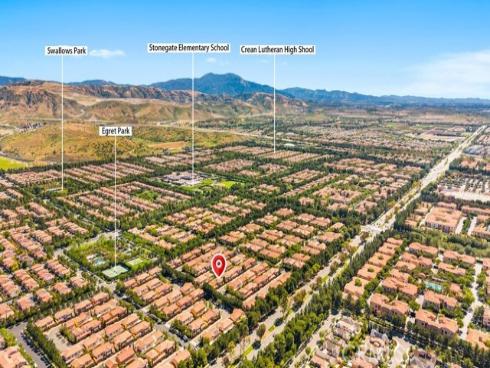 107  Overbrook  , Irvine, CA