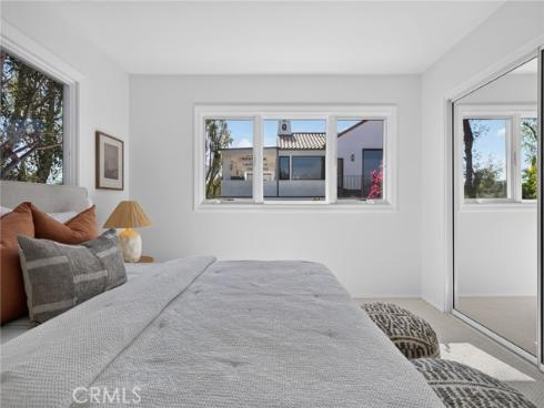 16 Angell Street, Irvine, CA