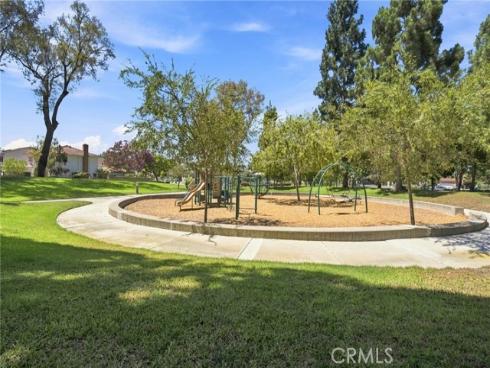16 Angell Street, Irvine, CA
