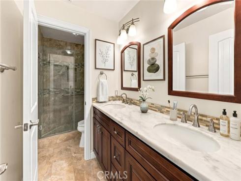 82  Winslow  , Irvine, CA