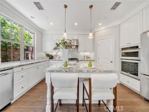 123 Doverwood , Irvine, CA
