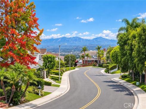 4 Summit , Irvine, CA
