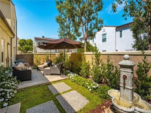 54 Great Lawn , Irvine, CA