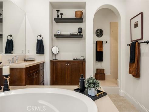54 Great Lawn , Irvine, CA