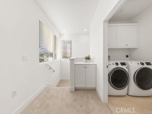 470 Lobata , Irvine, CA