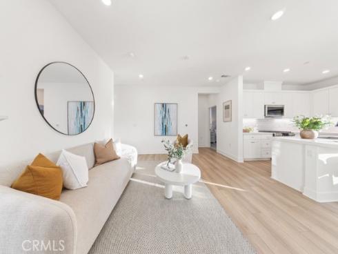 470 Lobata , Irvine, CA