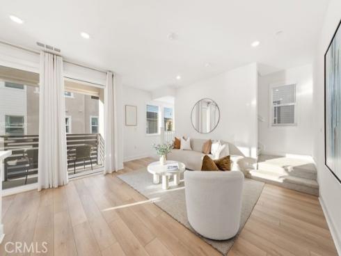 470 Lobata , Irvine, CA