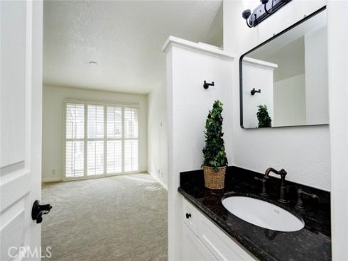 32 Remington , Irvine, CA