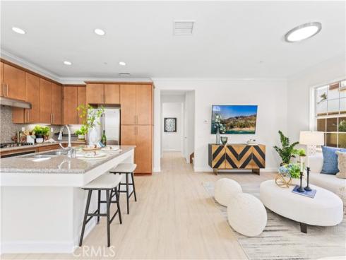 191  Firefly  , Irvine, CA