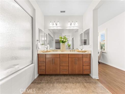191  Firefly  , Irvine, CA