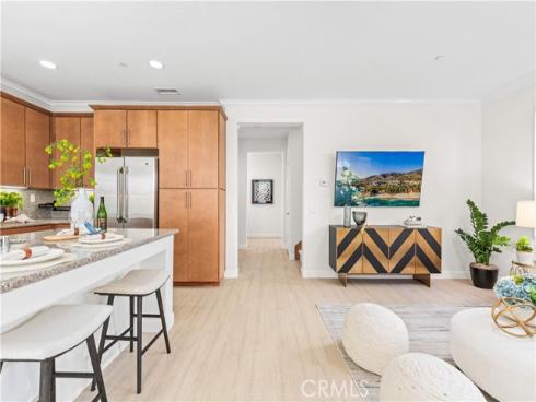 191  Firefly  , Irvine, CA
