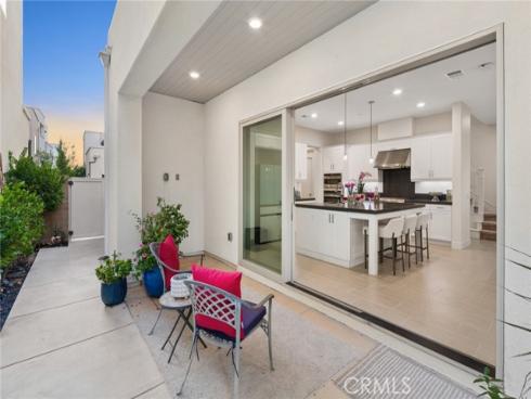 111 Stellar , Irvine, CA