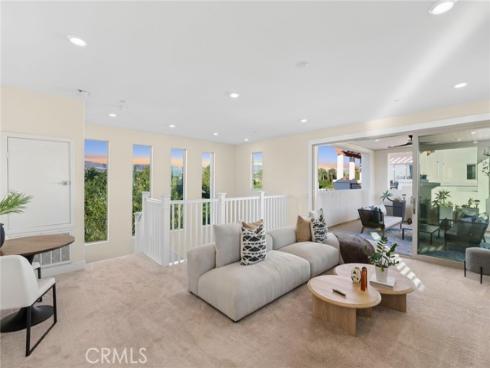 111 Stellar , Irvine, CA