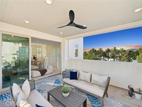 111 Stellar , Irvine, CA