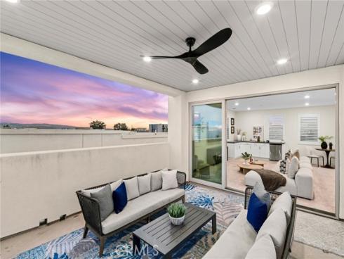 111 Stellar , Irvine, CA