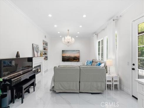 98  Winslow  , Irvine, CA