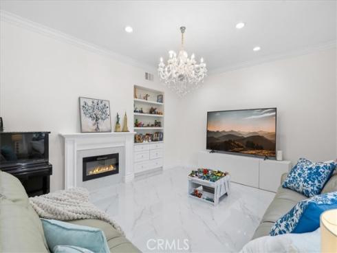 98  Winslow  , Irvine, CA