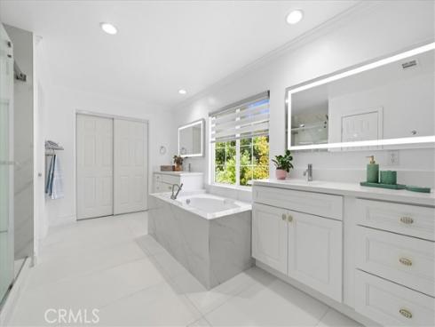 98  Winslow  , Irvine, CA