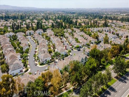 98  Winslow  , Irvine, CA