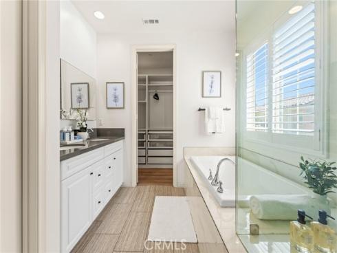 127 Bright Poppy , Irvine, CA