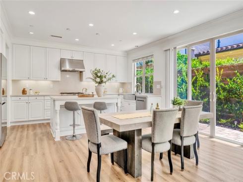 104 Beechmont , Irvine, CA
