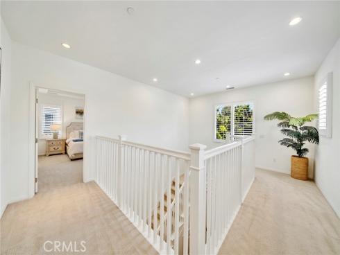 104 Beechmont , Irvine, CA