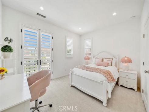 104 Beechmont , Irvine, CA