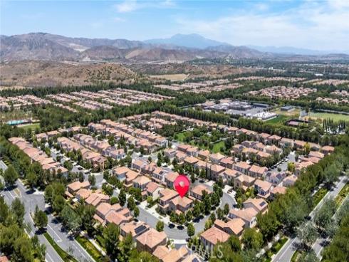 104 Beechmont , Irvine, CA