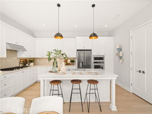 105  Yellow Iris  , Irvine, CA
