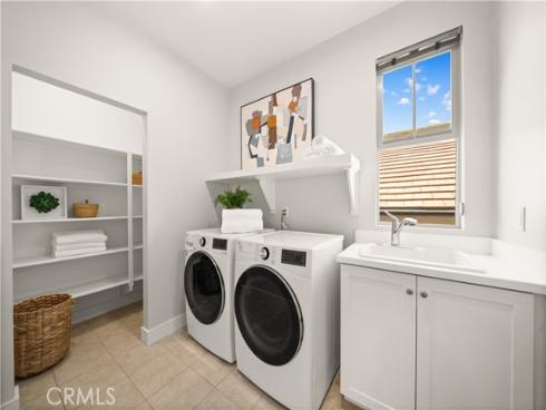 105  Yellow Iris  , Irvine, CA