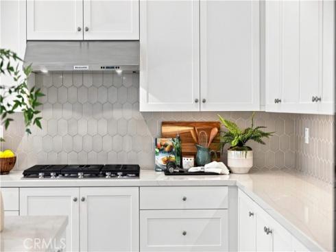 105  Yellow Iris  , Irvine, CA