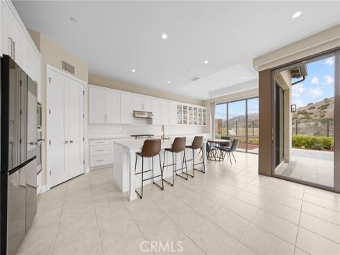 134 Tomahawk , Irvine, CA