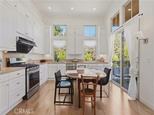 240 Mayfair , Irvine, CA
